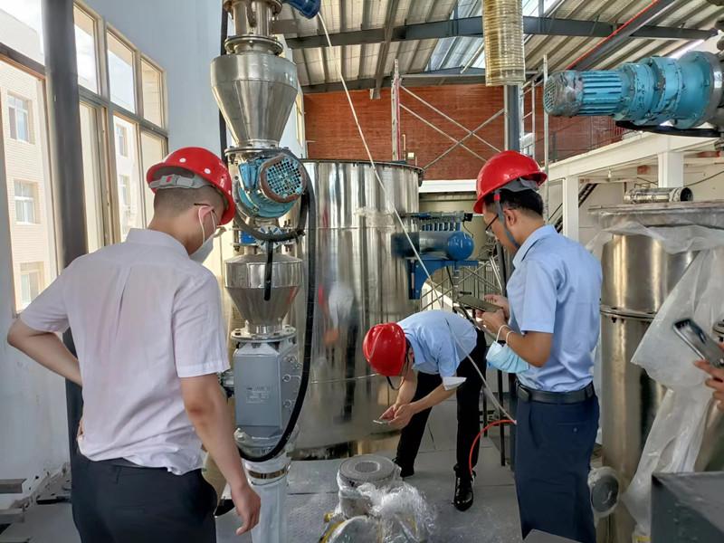 優(yōu)明科對客戶回訪是認(rèn)證的，副總經(jīng)理攜技術(shù)回訪碳酸鋰生產(chǎn)廠家