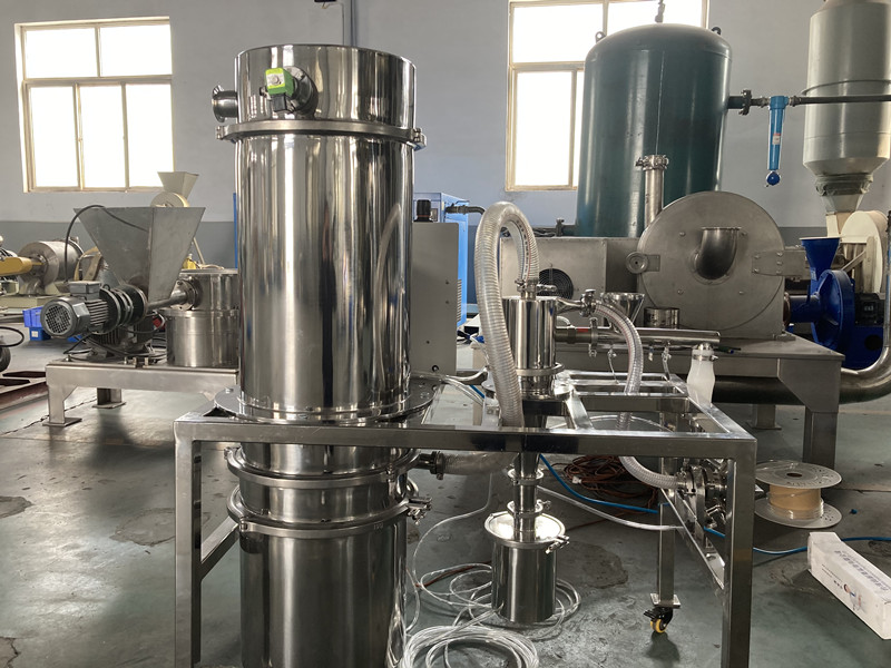 寧波某大學納米二氧化鈦團聚體解聚打散設備-MQP圓盤式氣流粉碎機